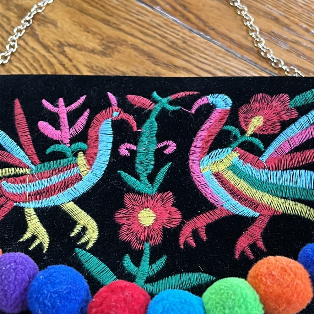 Black velour shoulder bag, chain strap, embroidered and pompom details. - Picture 2 of 12